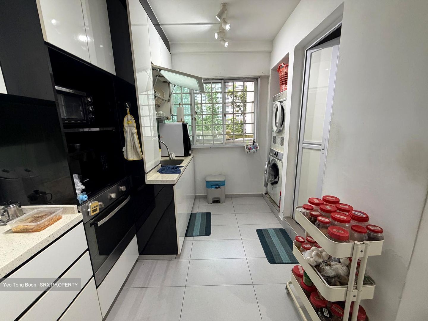 Blk 140 Bukit Batok Street 11 (Bukit Batok), HDB Executive #552376111